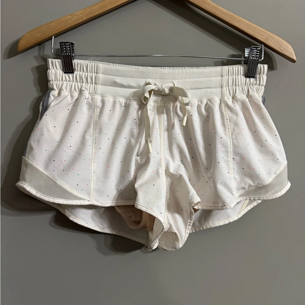 Lululemon Swift Ultra White Confetti Running Shorts (Size 6)